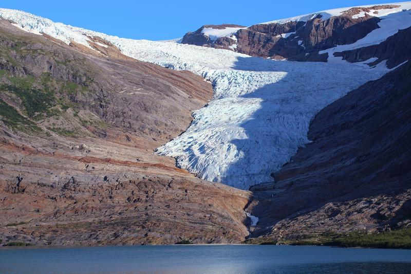 Glacier view from Kjenndalstova
