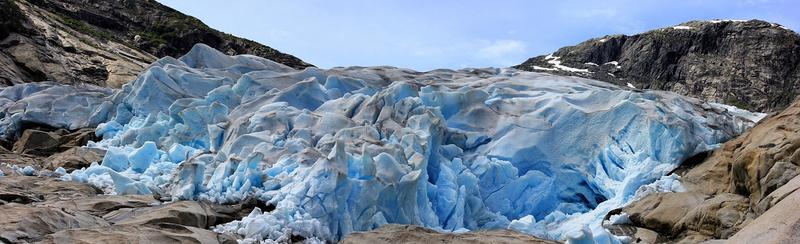 Glacier view from Kjenndalstova
