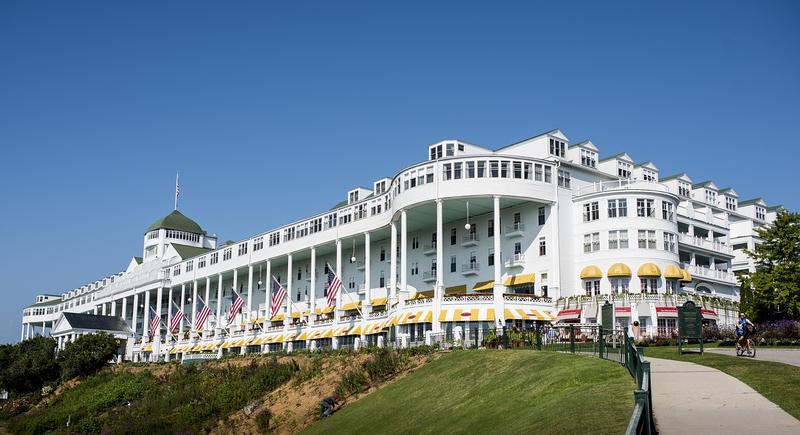 Historic Hotel Union Øye on Hjørundfjord