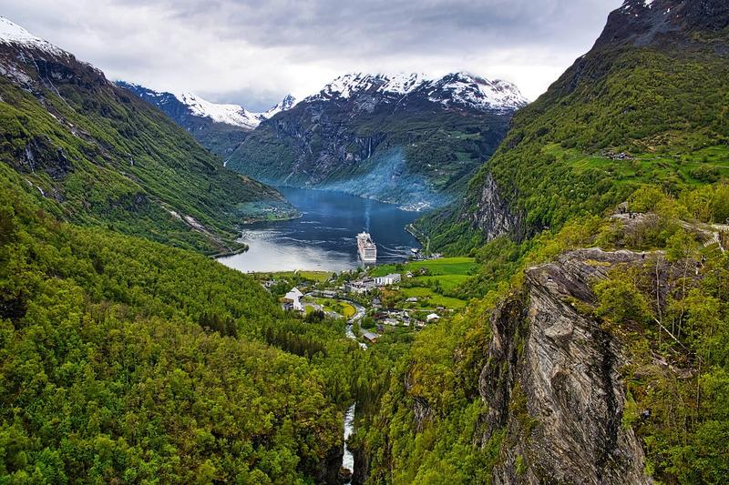 Eagle road in Geiranger
