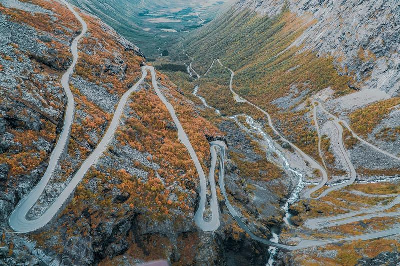 Trollstigen serpentine road